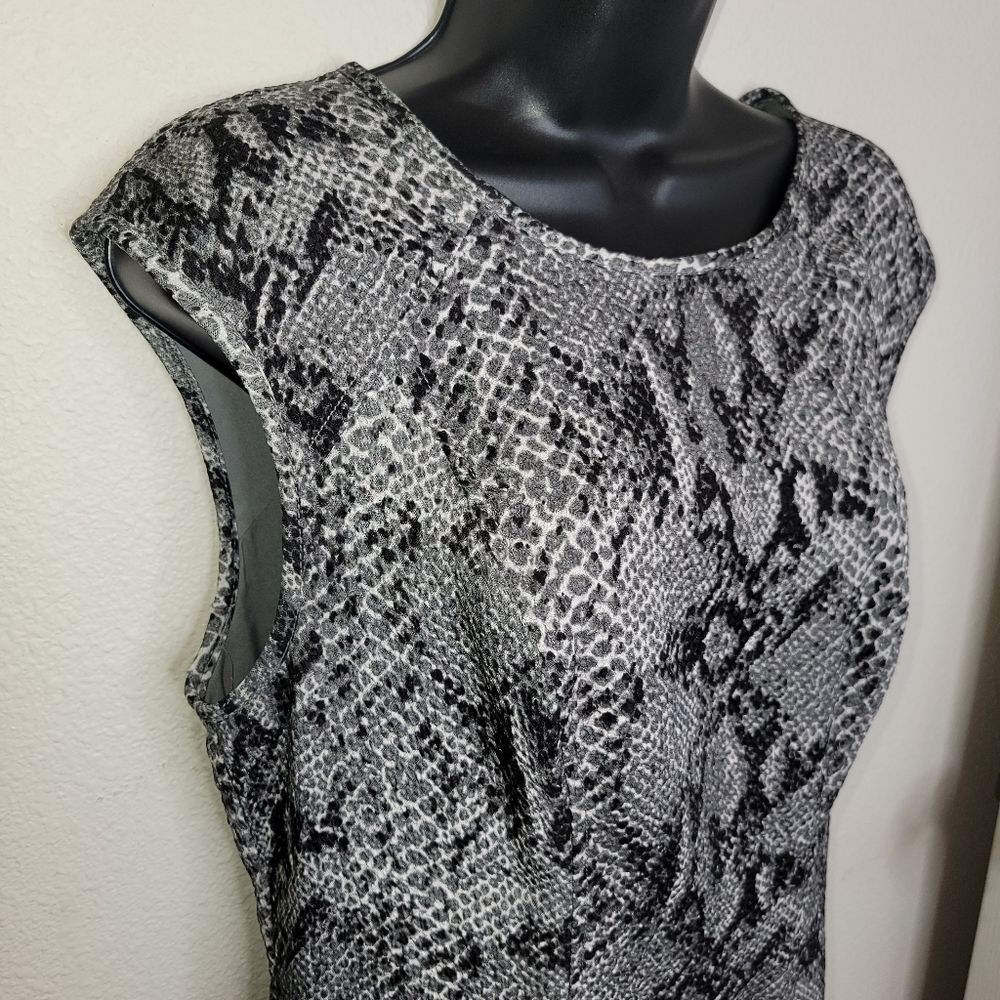 Ann Taylor Snake Python Print Sleevless Shift Dre… - image 3